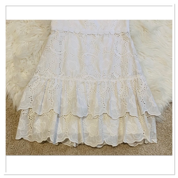 NWT Lilly Pulitzer Bonni Dress White Jumbo Bouquet Eyelet Size 2 - Picture 5 of 15